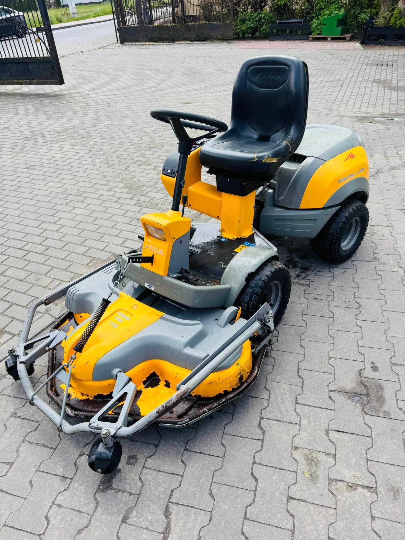 Kosiarka STIGA PARK PRO 16! 4x4! Hydraulika, ŁADNA! OKAZJA 2 szt!