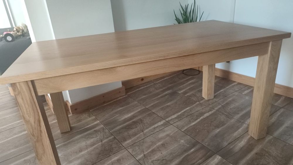Stół dębowy masywny