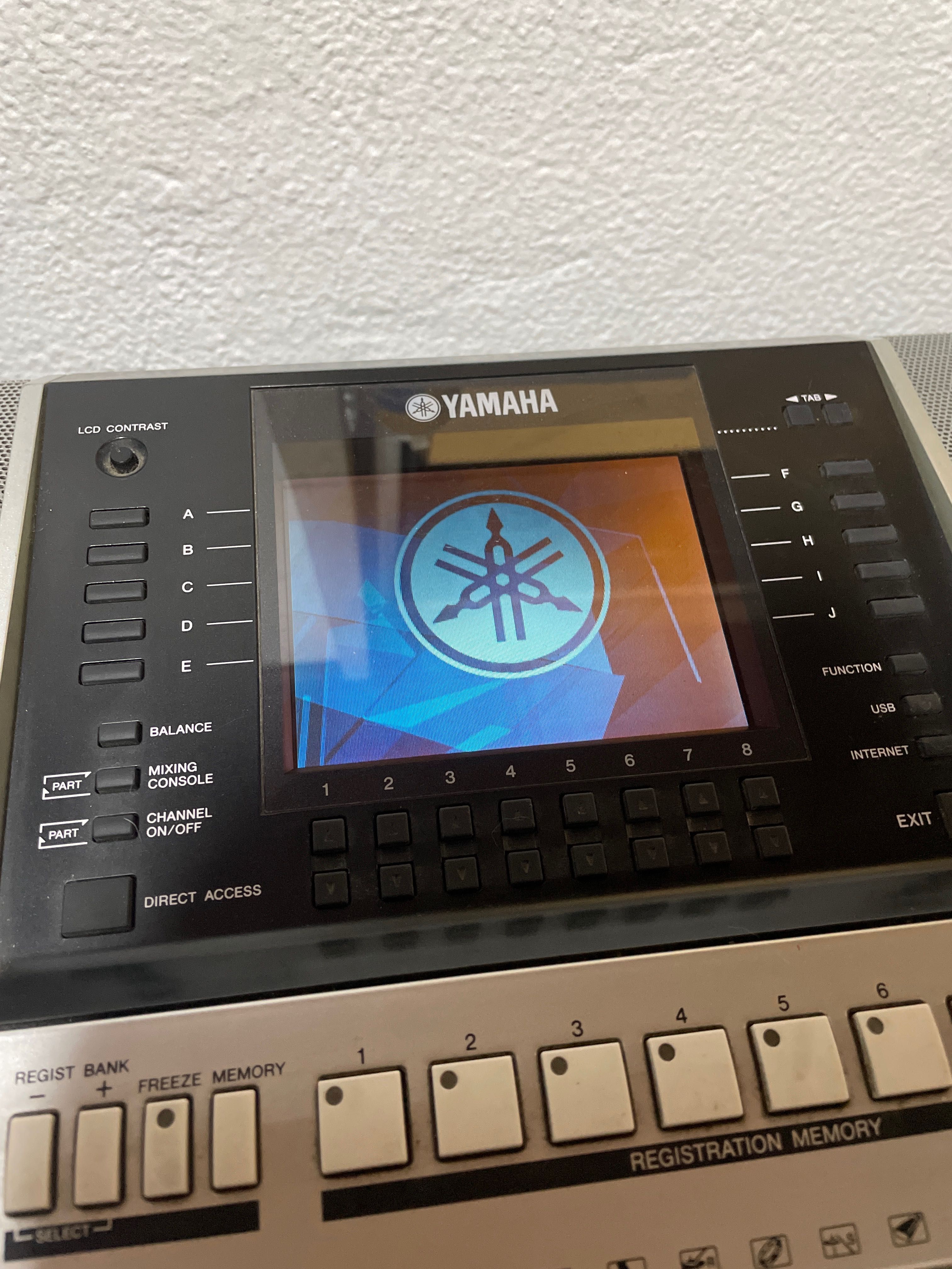 Teclado Yamaha PSR-S900