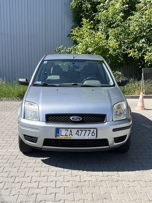 Ford Fusion 1,4 benzyna niski przebieg