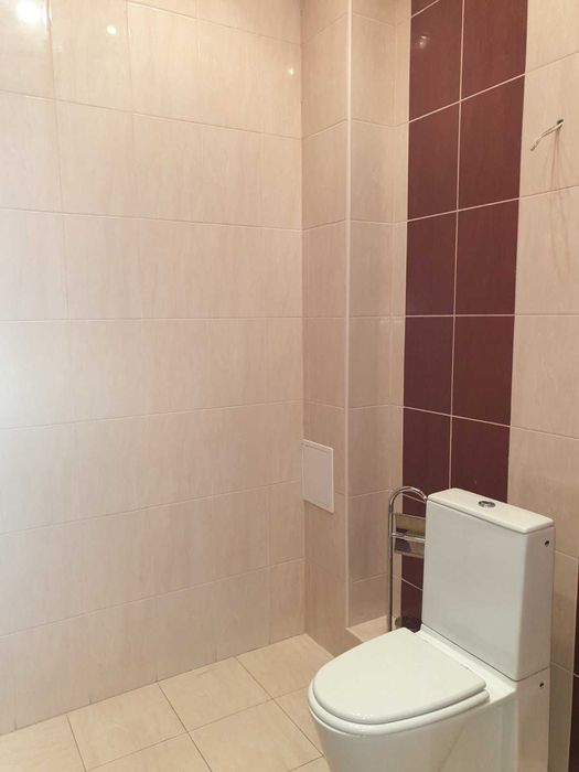 Здається в оренду офісне приміщення в м.Новояворівськ.