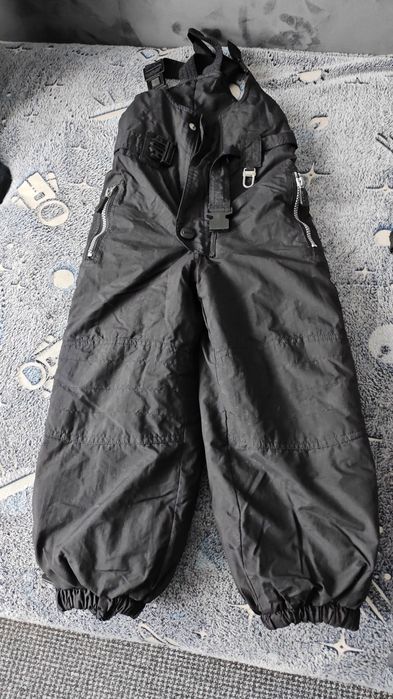 Spodnie zimowe, kombinezon 104