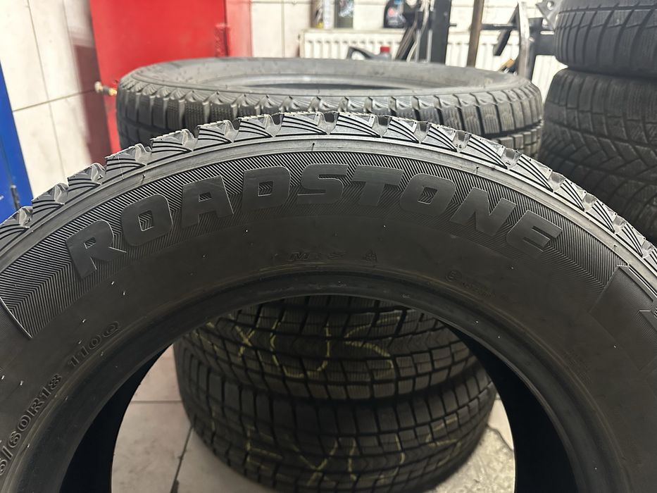 Гарні шини преміум свгменту.