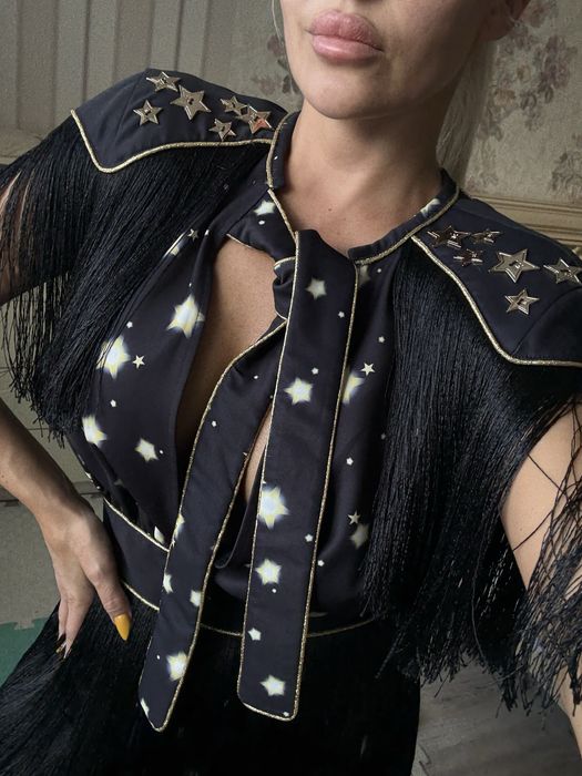 Вечірня сукня в зірках і бахромою Elisabetta Franchi