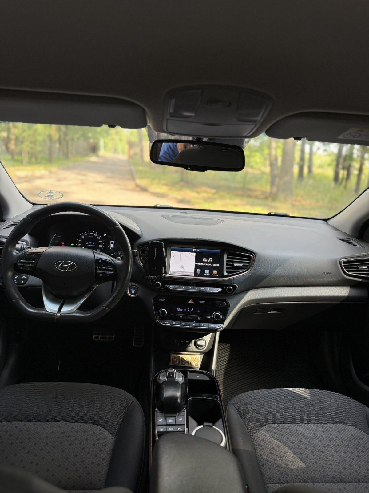 Hyundai ioniq 19-го року