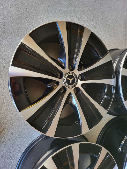 [581] Felgi aluminiowe Oryginał MERCEDES 18 Cali 5x112 Klasa E 2szerok