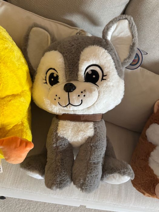 Peluches novos de animais