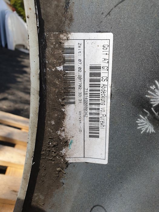 Golf 7 5g zderzak przod gti Club sport 16-20