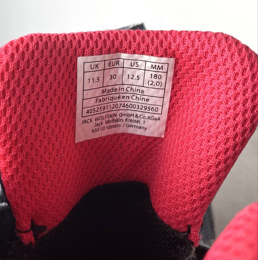 Buty Jack Wolfskin wysokie, granatowe, rozm. 32