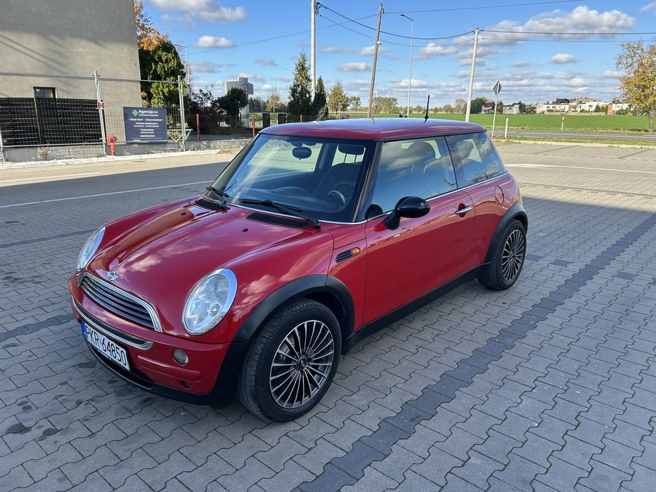 Piękny klasyk Mini One R50 dużo nowych części, Bezwypadkowy!