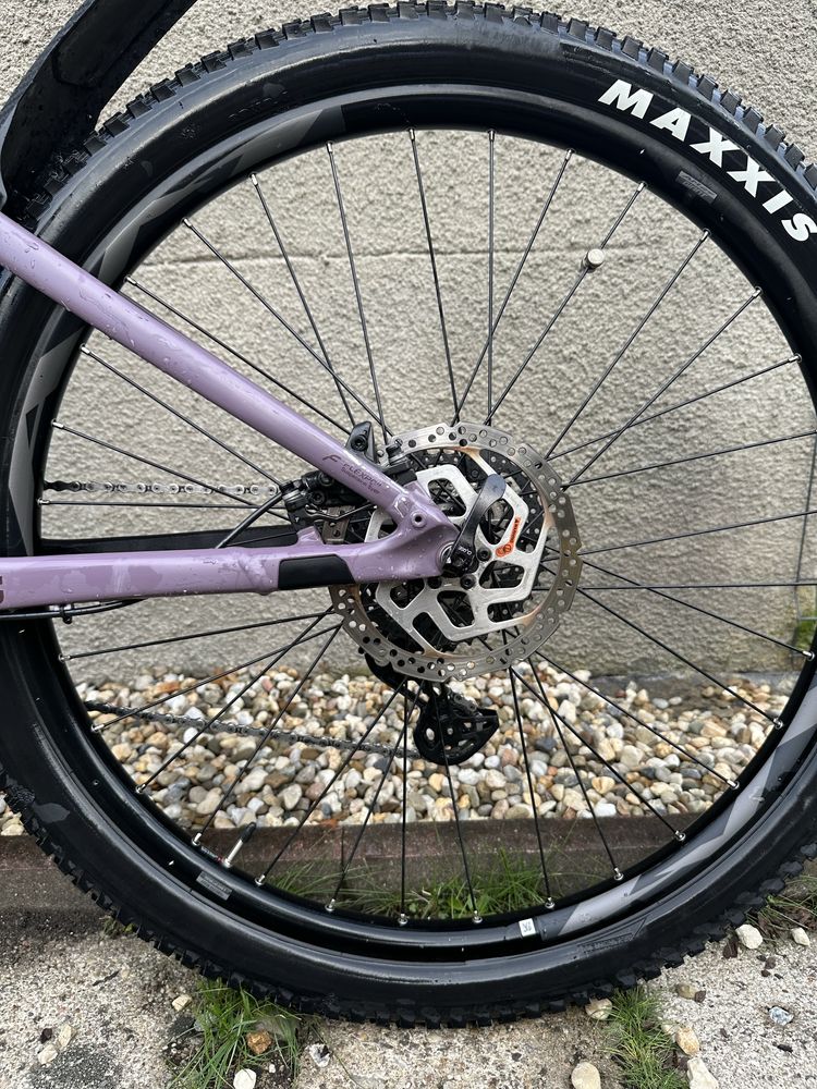 Rower elektryczny Liv EMBOLDEN E+ 2 625 ( rozmiar S )