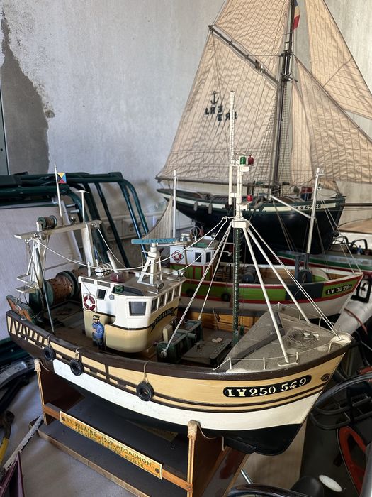Colecao de barcos antigos