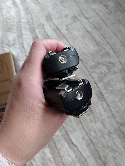 Нова Yongnuo YN-560 IV +два синхронізатора