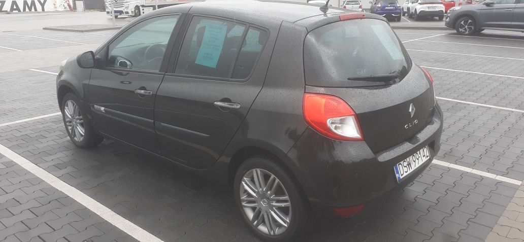 Renault Clio III 2009r lift 5 drzwi klimatronik 4xel.szyby