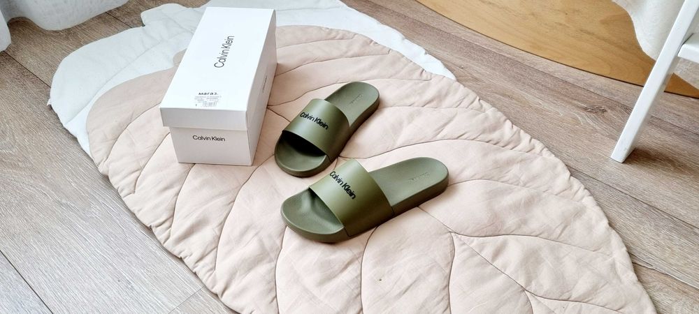 Шльопанці шльопки слайдери Calvin Klein Delta Green 40-41р