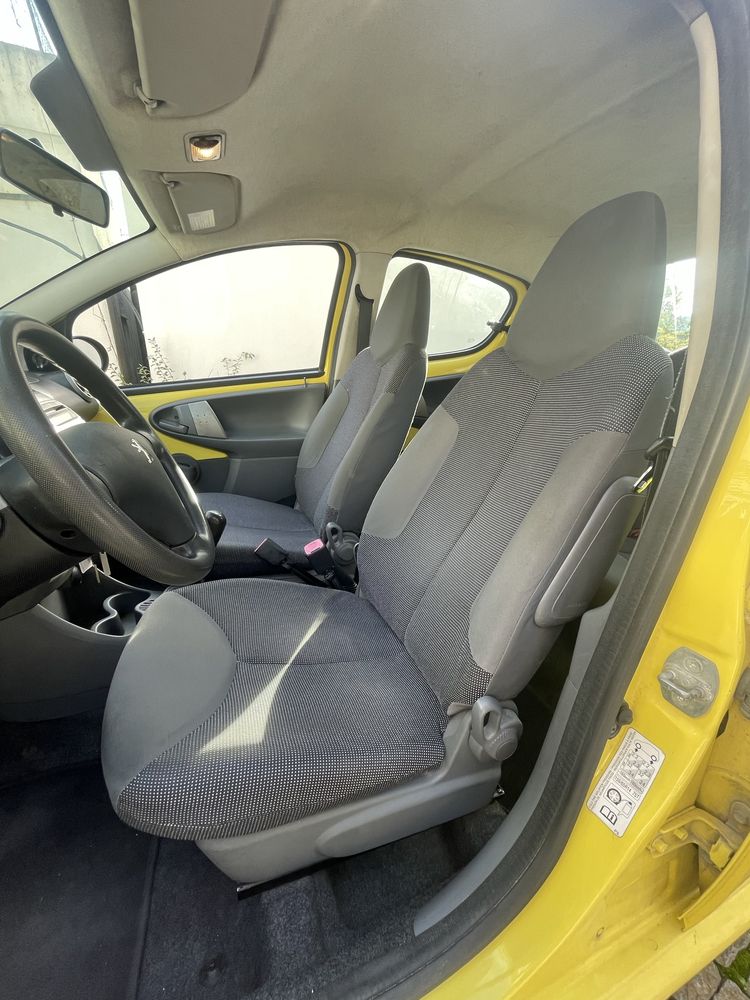Peugeot 107 nacional com ac