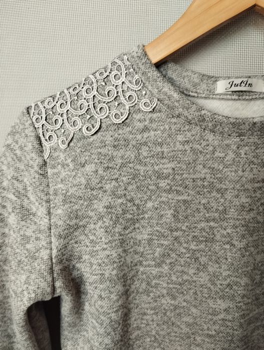 Костюм. Кофта та спідниця