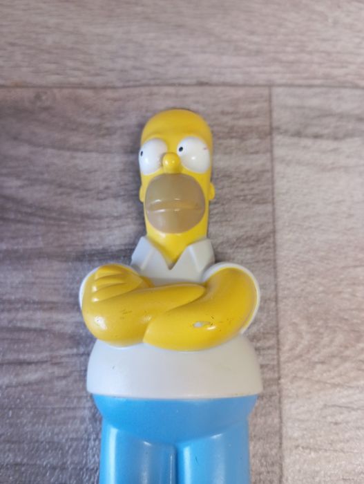 Otwieracz do alkoholu Simpson