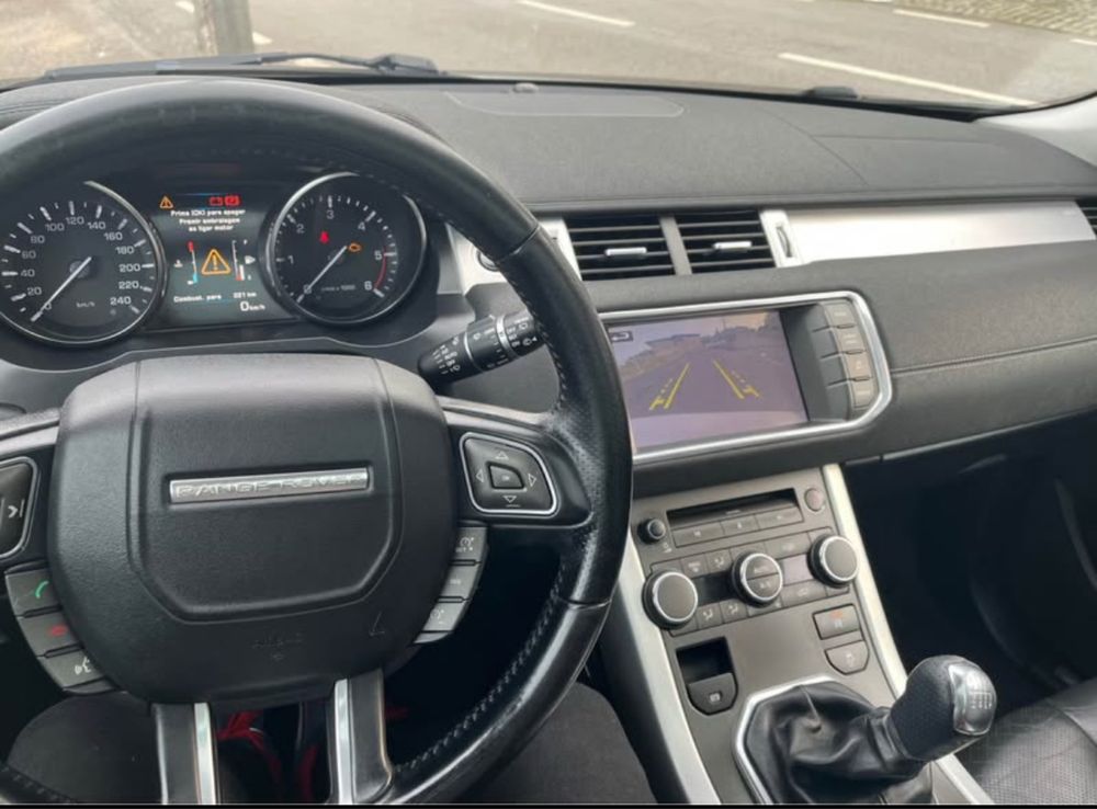 Range rover evoque