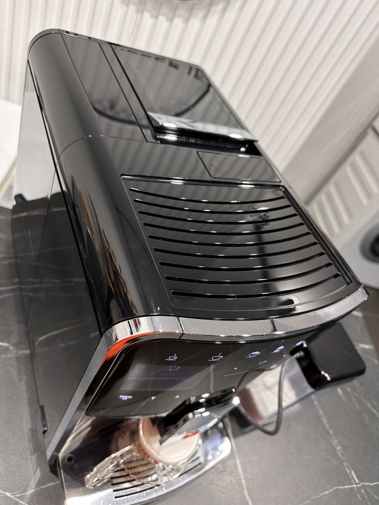 Кавомашина/Кавоварка Melitta Barista T Caffeo Smart