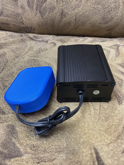 Міні інвертор під акамулятор макіта 21в 220в 200w синус