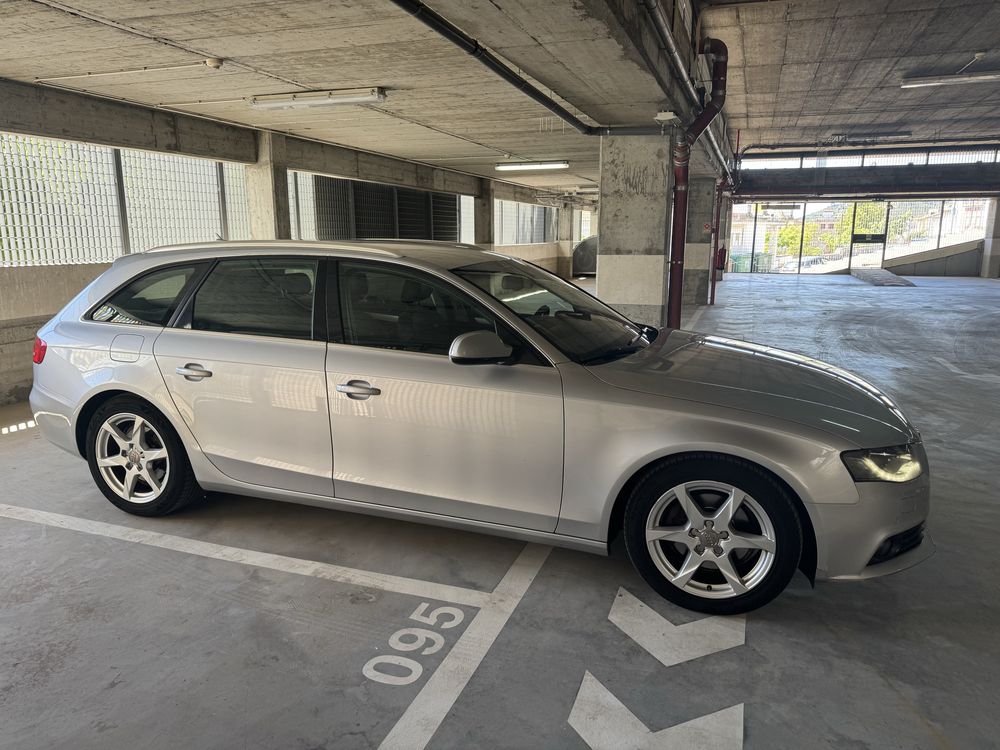 Audi A4 Carrinha Sport 2010 Nacional 2 registos