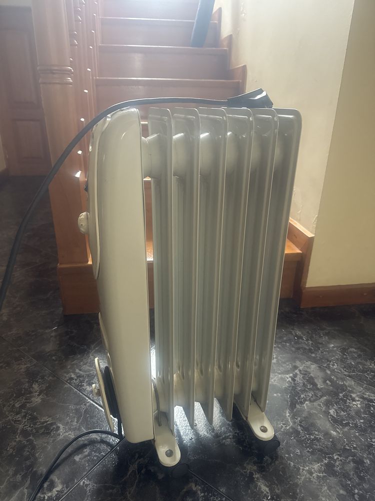 Aquecedor a óleo Becken, 1500W