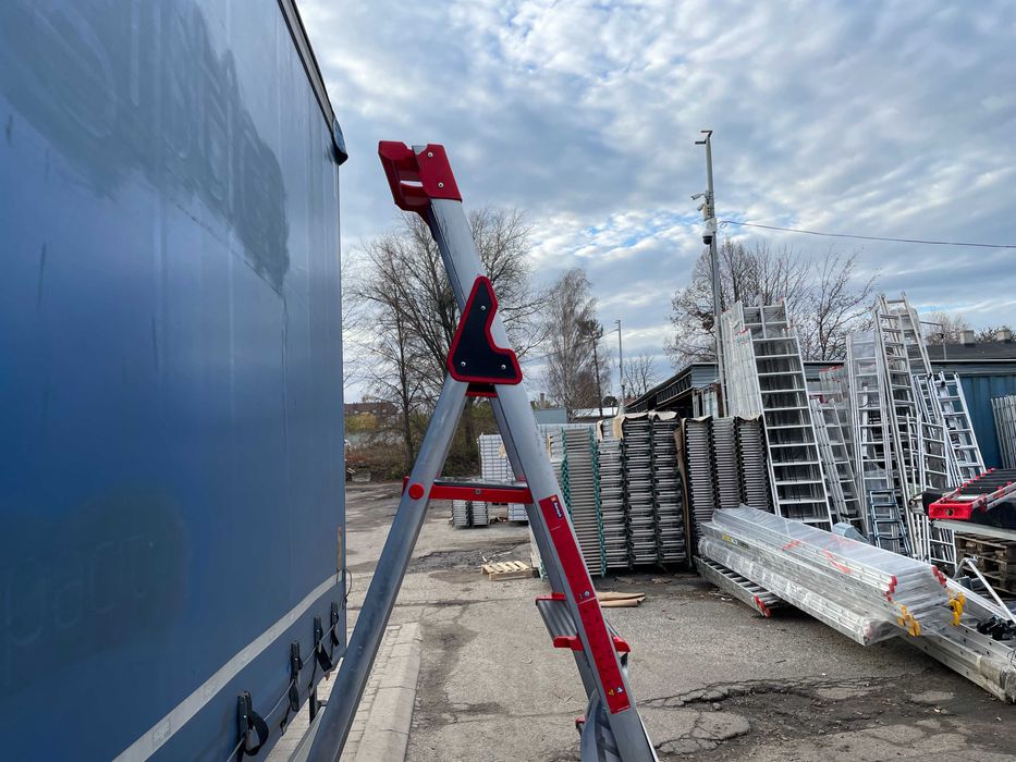 Drabina aluminiowa montażowa magazynowa PRO HIGHER ALU 7 - II Gat