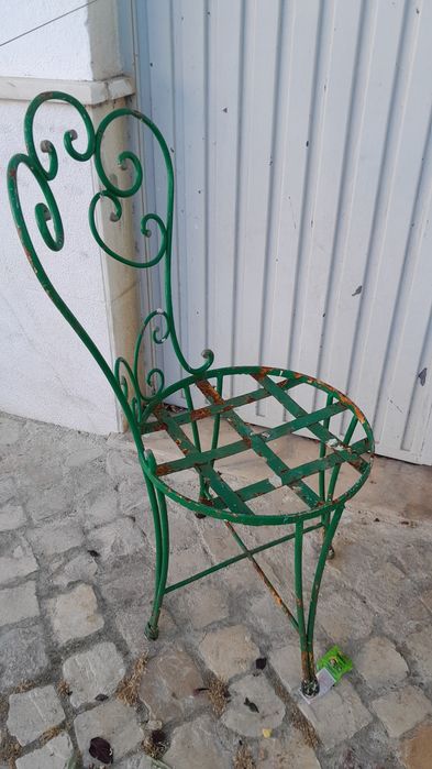 Cadeira em ferro