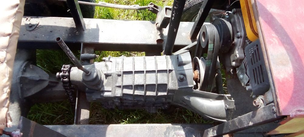 Міні трактор компактний