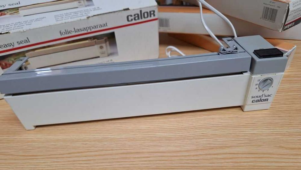 Máquina para selar sacos plásticos "CALOR"+ 5 cxs de sacos-NOVA