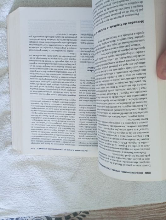 Livro de economia