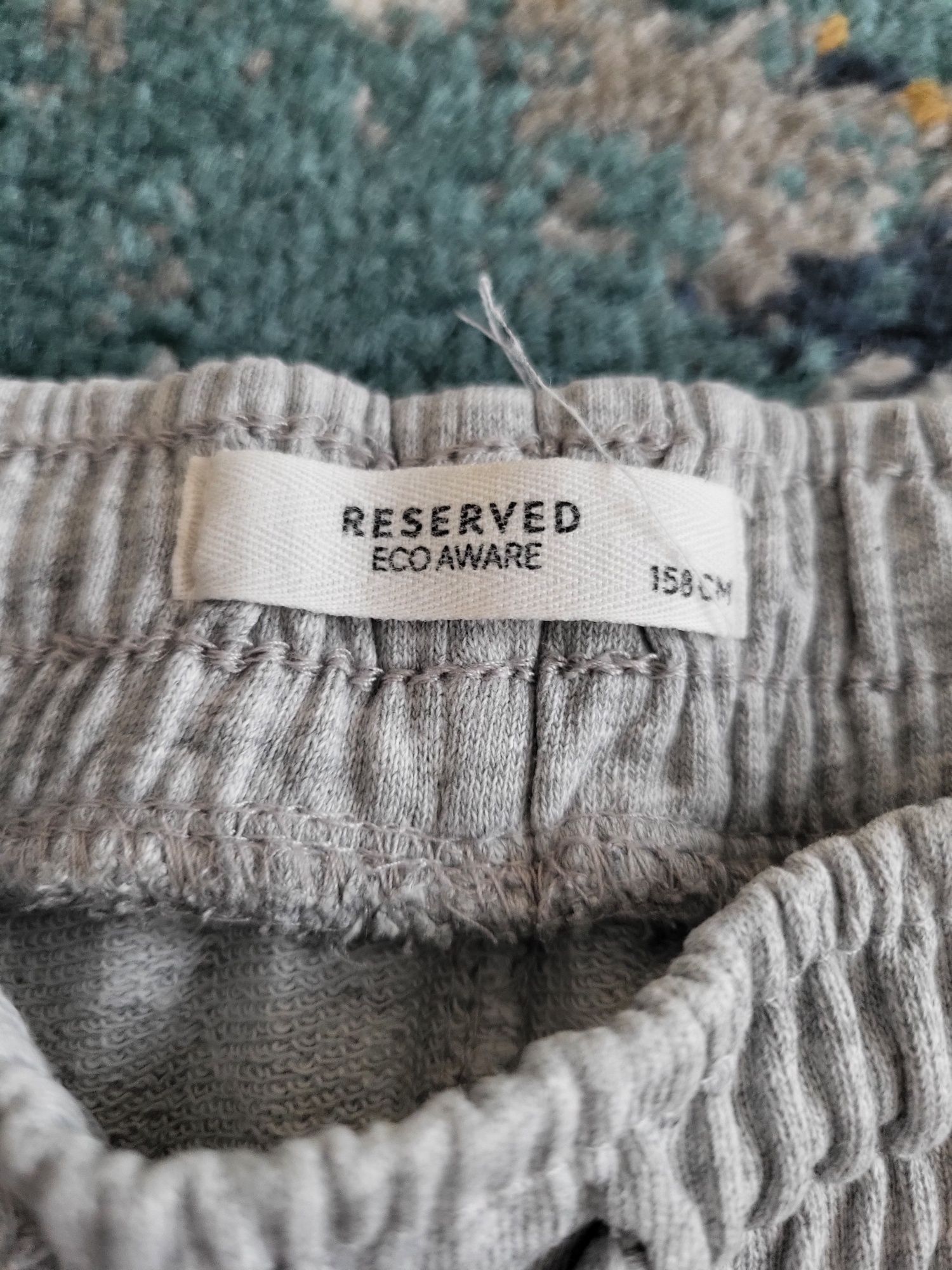 Spodnie dresowe Reserved 158 cm