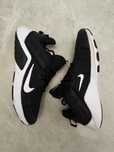 Кроссовки Nike Legend Essential