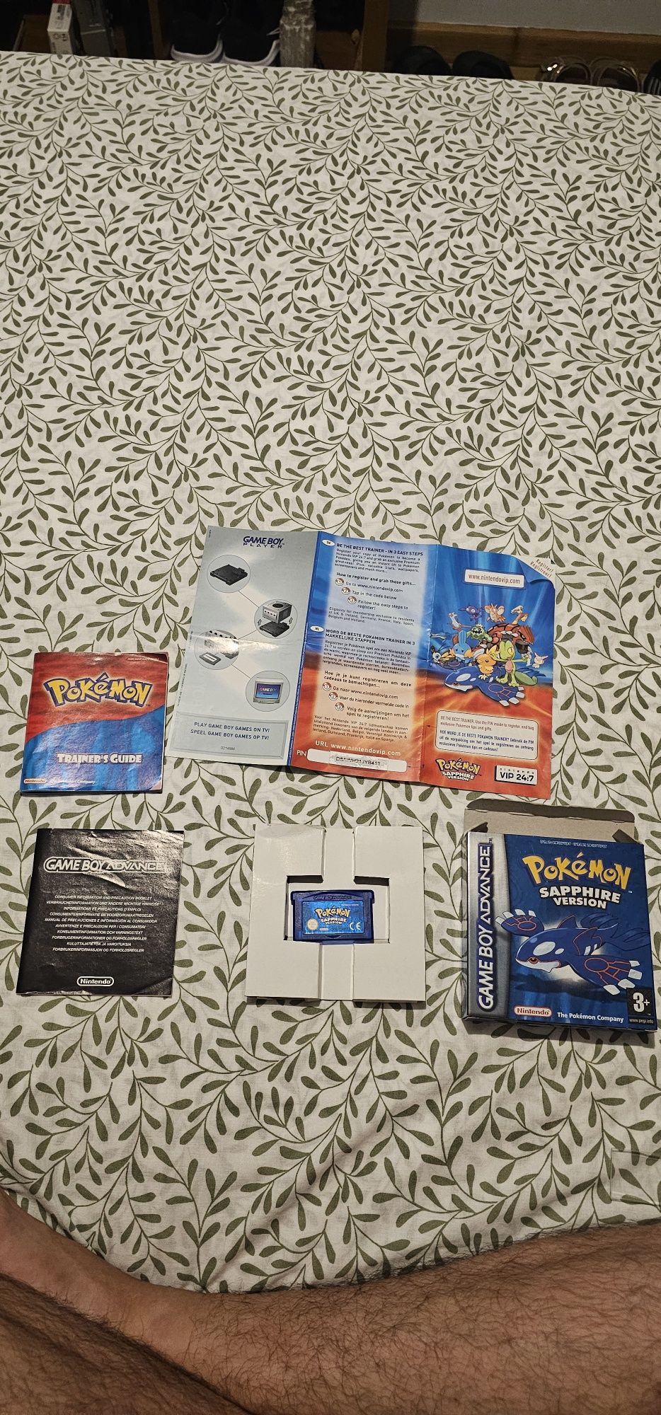 Pokemon Sapphire CIB - Estado quase perfeito