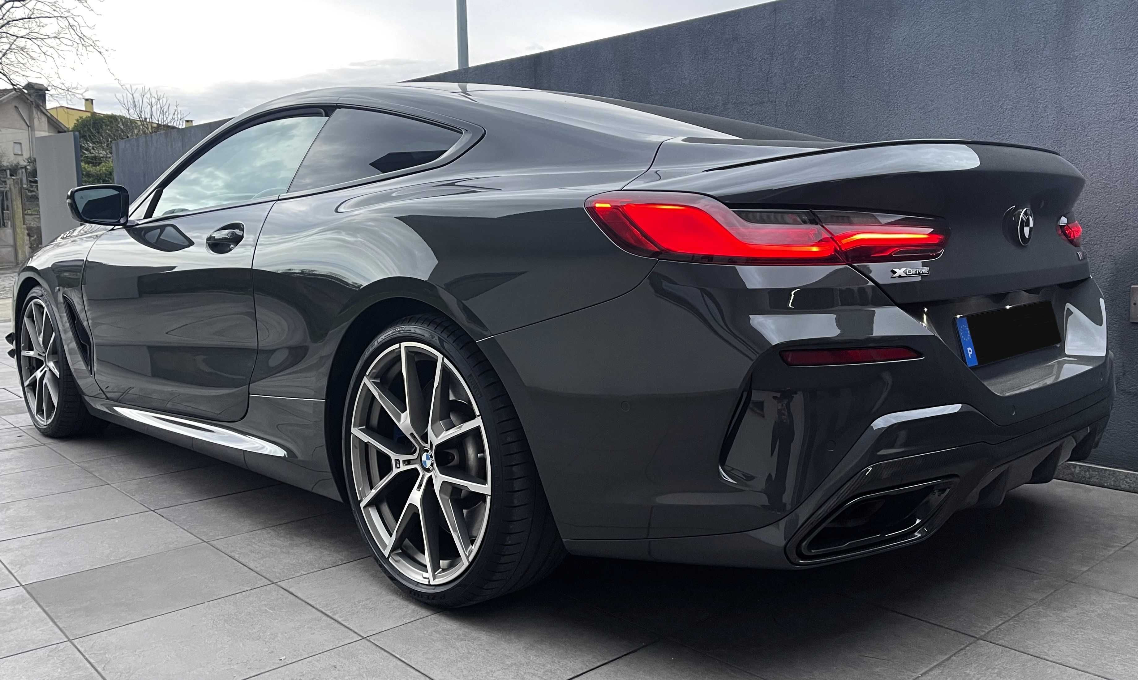 BMW M850i xDrive Coupe  Performance FULL EXTRAS