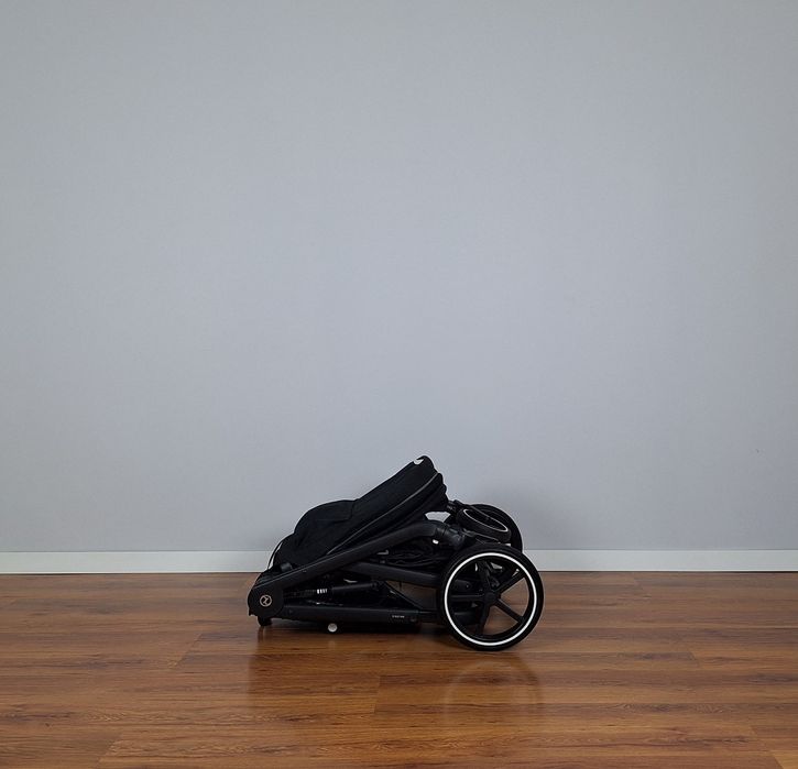 WYJĄTKOWO ZADBANY . Cybex Balios S Lux 2.0  4w1 . Baza ISOFIX 360