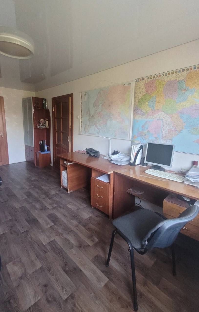 продам 2-кімнатну квартиру
