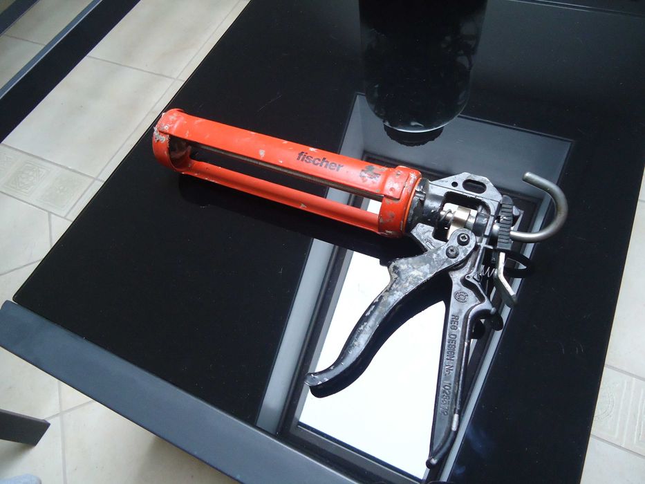 Fischer pistolet budowlany wyciskacz do silikonu