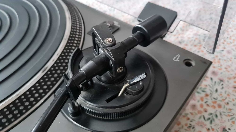 Sprzedam gramofon Gemini PT-1000