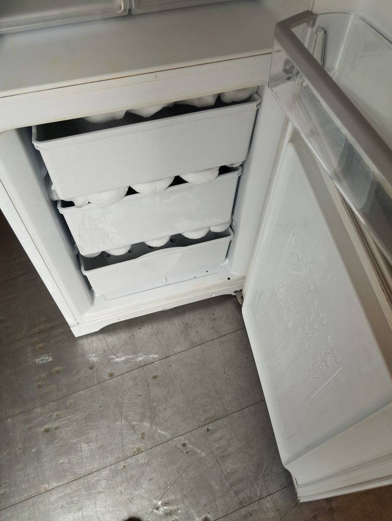 Frigorífico Hotpoint
