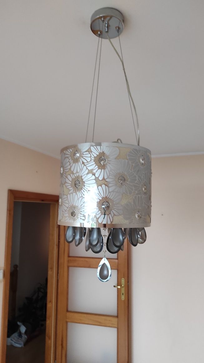 Lampa wisząca pokojowa