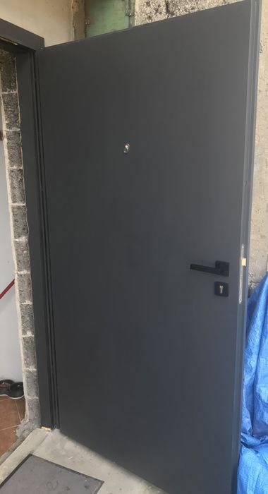 Nowe drzwi Dewro przeciwpożarowe EI30 42db