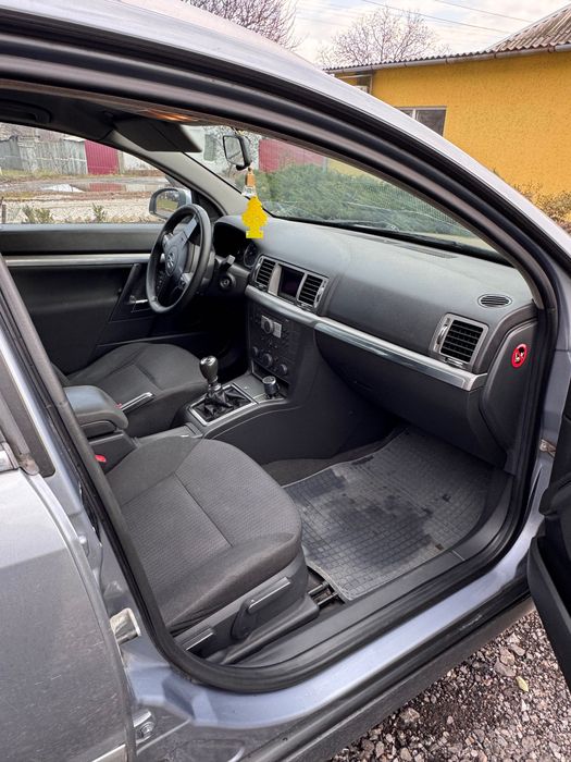 Opel Vectra 1.9D универсал