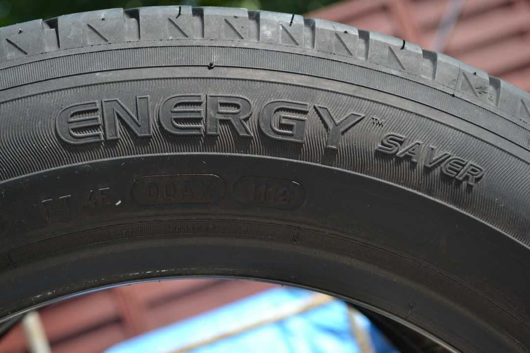 2x Michelin EnergySaver 175/65 R15 84H DOT1112 *2012* 6mm Lato