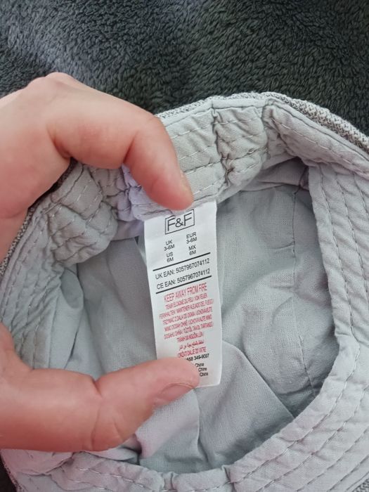 Spodenki i 2 kaszkietówki r.68