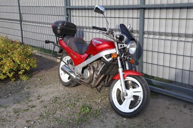 Honda NTV Revere 650 +kufry