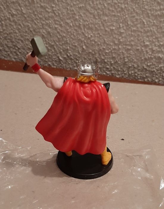 Boneco Thor / avengers PVC