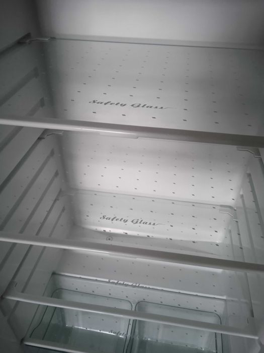 Frigorífico combinado bom estado
