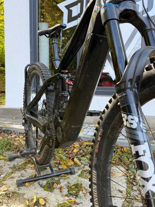 rower Dartmoor E-Thunderbird CF 2024 M